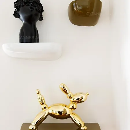 アパート Alba カンヌ